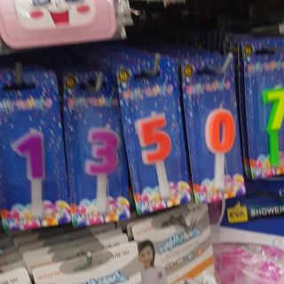 เทียนเลขวันเกิด1ชิ้น35บ3ชิ้น100คละได้ทั้งร้าน