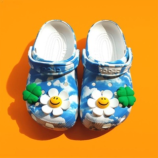 【wiggle wiggle OFFICIAL】Crocs Jibbitz Silicone Shoe Charm accessories อุปกรณ์เสริมเสน่ห์รองเท้าซิลิโคน - Authentic Korea