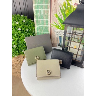 กระเป๋าเงิน ใบสั้น 3 พับ รุ่น Blair Metallic-Accent Short Wallet กระเป๋าสตางค์รูปทรงสี่เหลี่ยมจัตุรัส