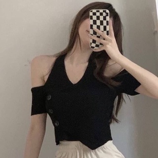 Black crop เสื้อครอปสวยผ้าดีมากยืดหยุ่น แพทเทริน์สวยน่ารักมาก