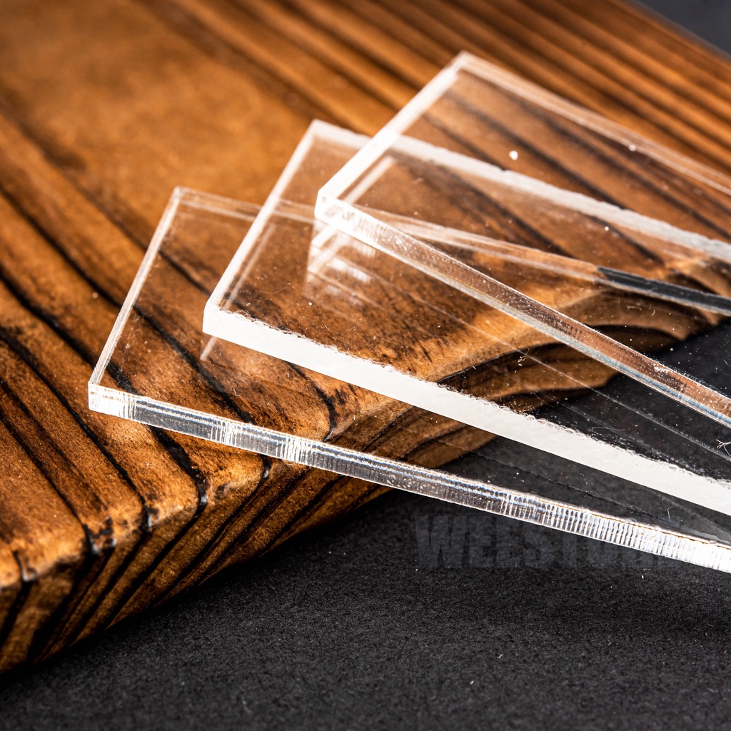 Clear acrylic sheet แผ่นอะคริลิค ใส  ขนาด 30cm * 30cm แผ่นอะคริลิก อะคริลิค อคริลิก อะคิลิค