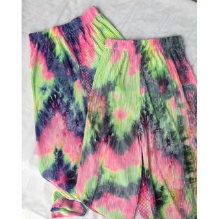 Tie-dye Pleated Pants.., (กางเกงพลีทพิมพ์ลายมัดย้อม)