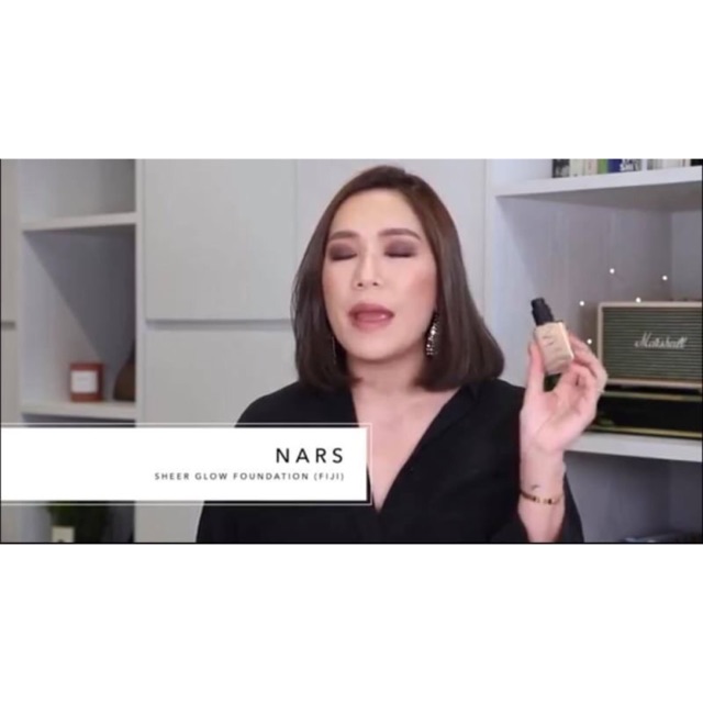 รองพื้น NARS sheer Hlow