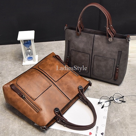 LADIESSTYLE - กระเป๋าผู้หญิง กระเป๋าสะพาย หนัง PU 31 Cm x 10 Cm x 25 Cm - 700 Grams [030]