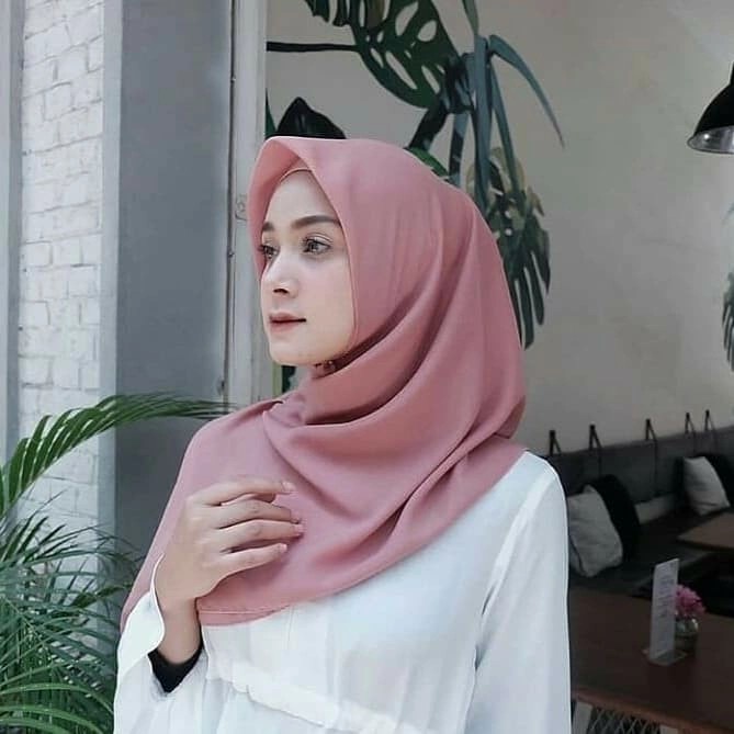 Bella Square Hijab Plain Square Hijab - Dusty Pink G6Q7