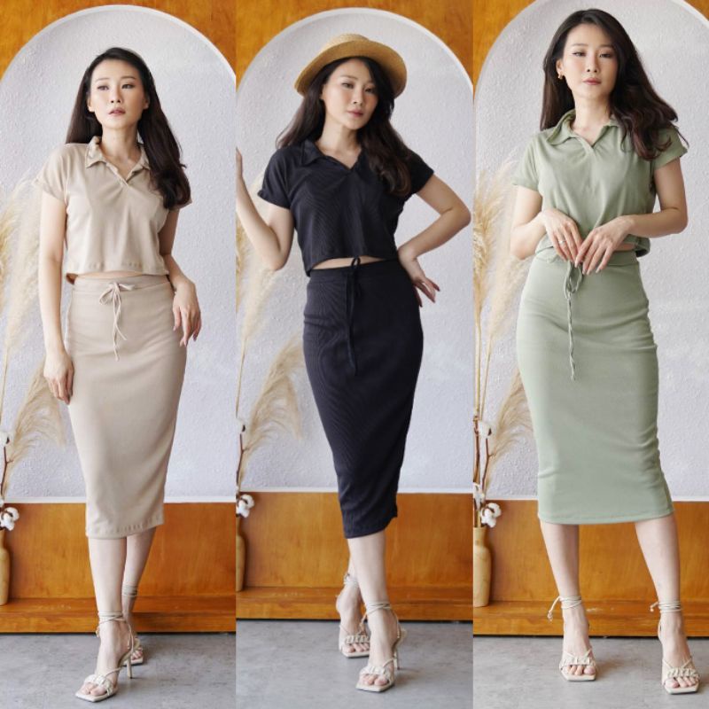 One Set Knit Adelia Crop Top Set ผู้หญิงถัก Span กระโปรงชุดชายหาด