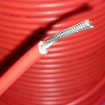 MERAH AWG14 AWG 14 สาย 3.5 มม.เส้นผ่านศูนย์กลางรอบญี่ปุ่นสีแดงต่อเมตร pcmelektrob90 คุณภาพดี