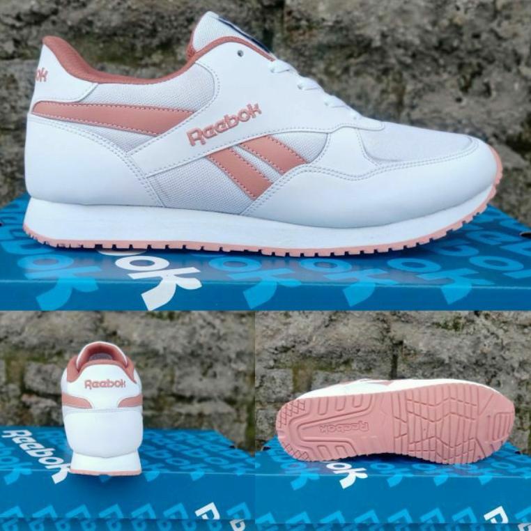 ขายดีที่สุด Reebok White peach Womens Original Shoes - zumba Womens Aerobics Sports