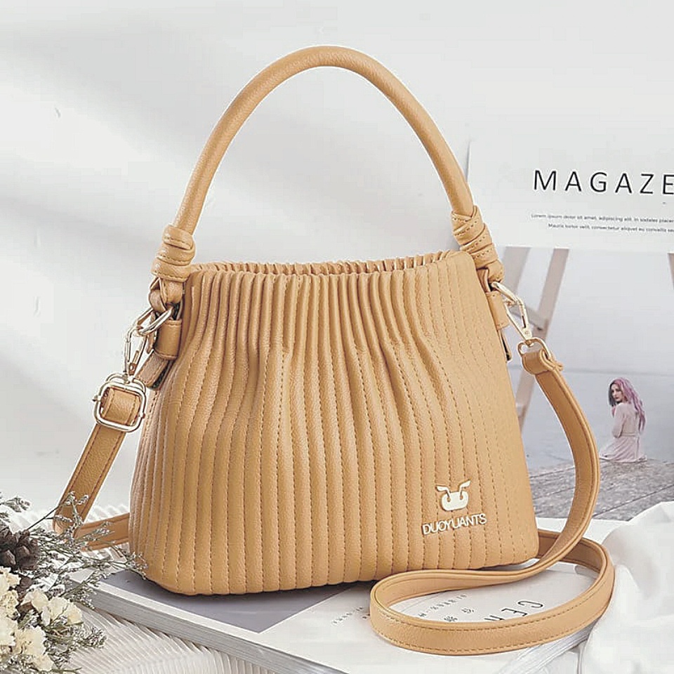 กระเป๋าสตรี SELEMPANG BAG MAHALINI SOPPHIE FAIRXXSE TEONP3 ESMONIA LOPPER HARDW HB123