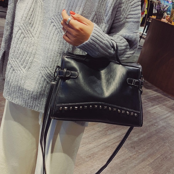 LADIESSTYLE - กระเป๋าผู้หญิง กระเป๋าสะพาย หนัง PU 27 Cm x 8 Cm x 25 Cm - 520 Grams [062]