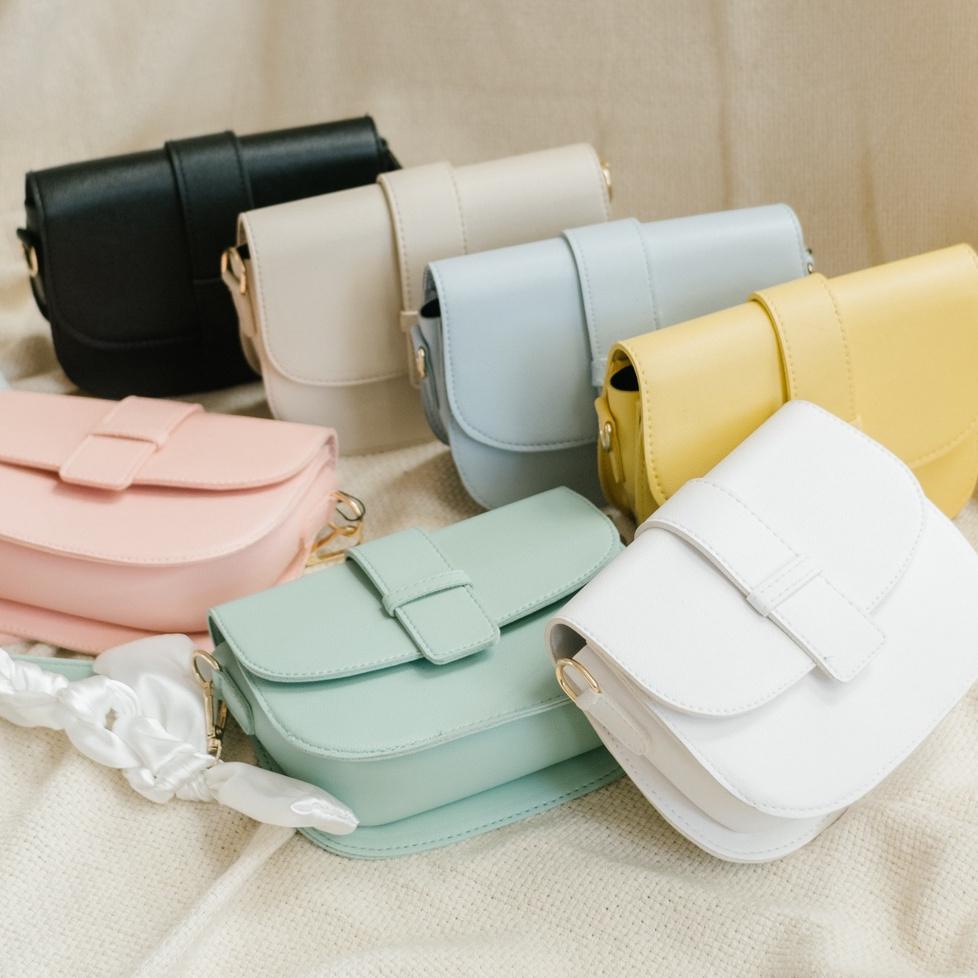 ITEGOTCHA Sling Bag - Lena Bag Sling Bag ผ้าพันคอผ้าซาติน [A-4]