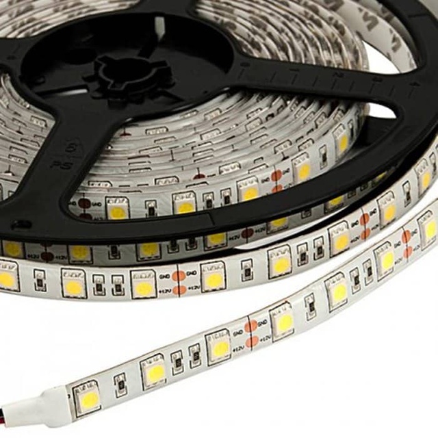 YAMASAKI LED Strip ยืดหยุ่น 12V 5050 60LED SMD ที่ดีที่สุดรับประกัน 3 เดือน