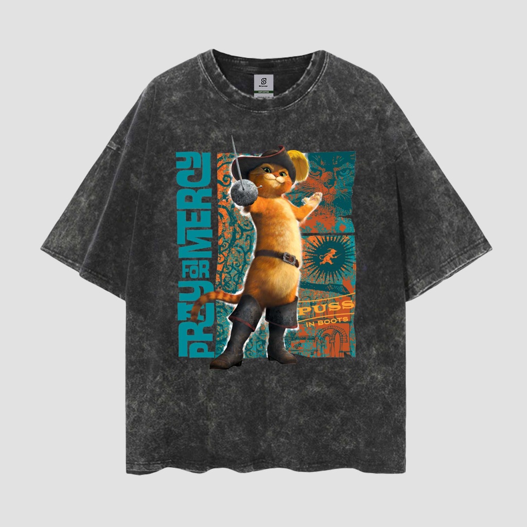 Puss In Boots Vintage Style Oversize Washed Tee