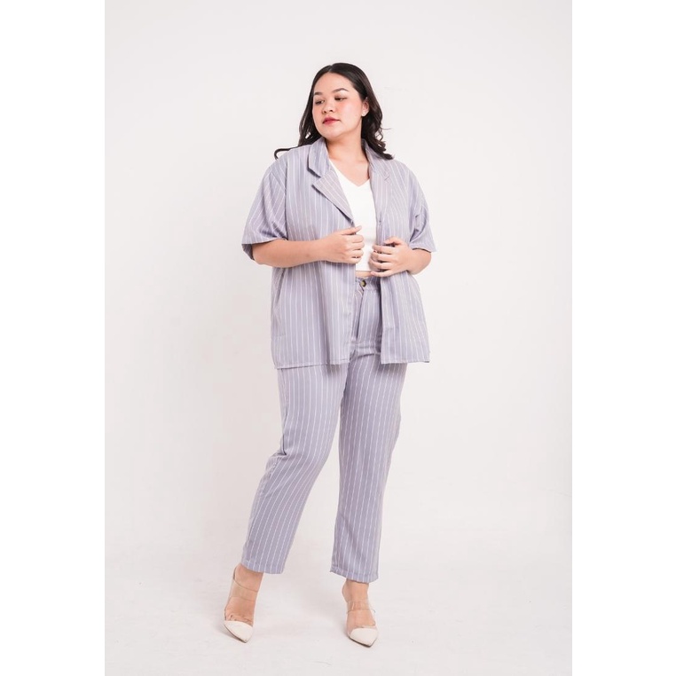 Xtramiles - Ha Eun Blazer Set Cerulean Blue | สูทผู้หญิงไซส์ใหญ่ไซส์ใหญ่