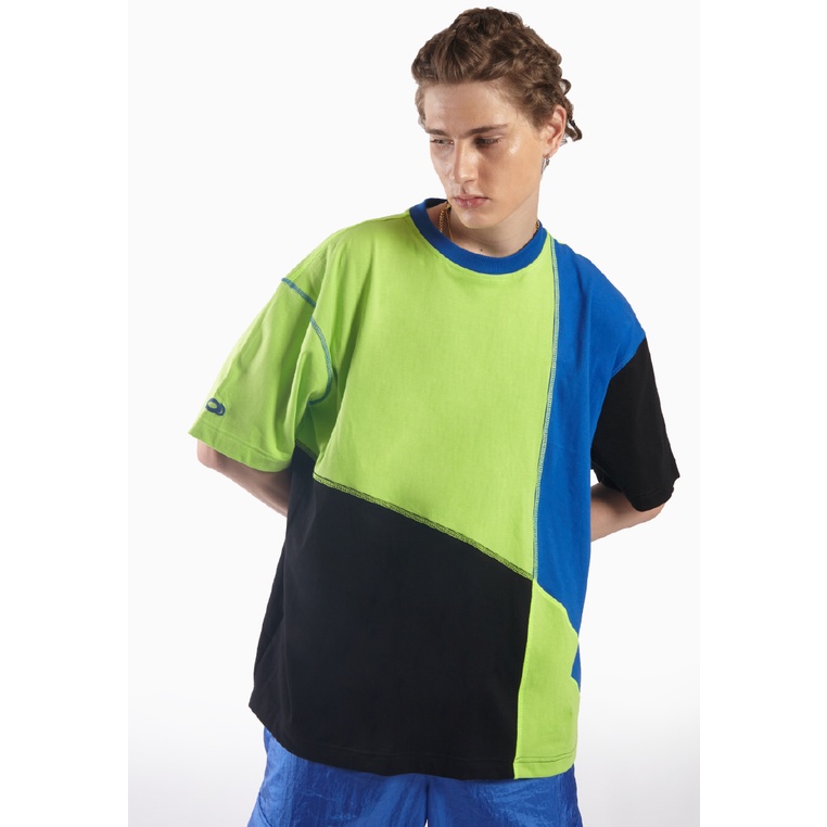 OCWA JARVIS OVERSIZED PATCHES BLACK NEON และ ELECTRIC BLUE TEE