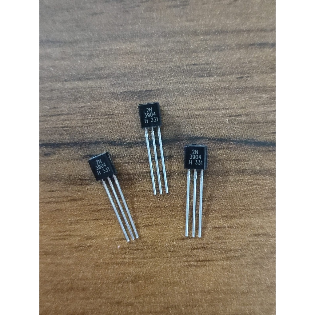 ทรานซิสเตอร์ 2N3904 IC 2N3904