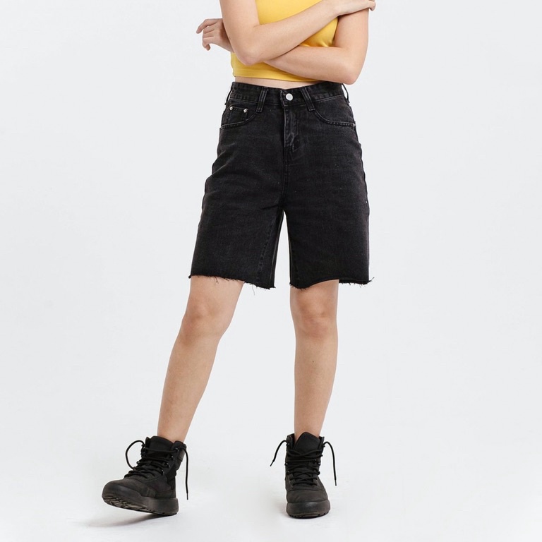 ราคาพิเศษ!. Vierlin - กางเกงยีนส์ขาสั้น 5238