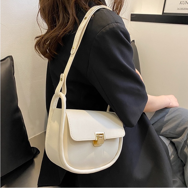 พร้อม!. KPC009 seohyun นําเข้ากระเป๋าสะพายหนังเกาหลี