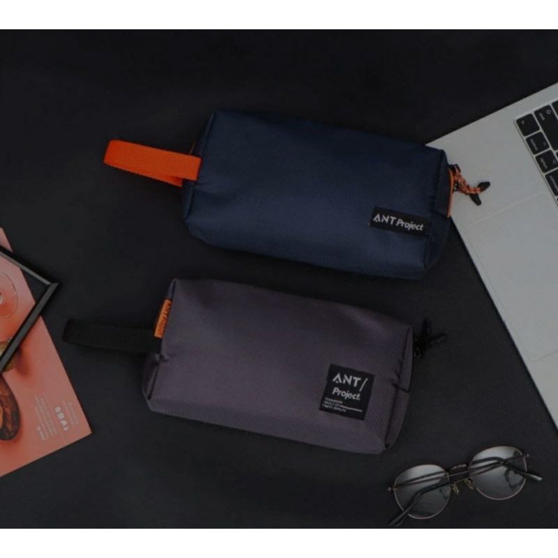 กระเป๋า Paradox CLUCTH DOPPKIT