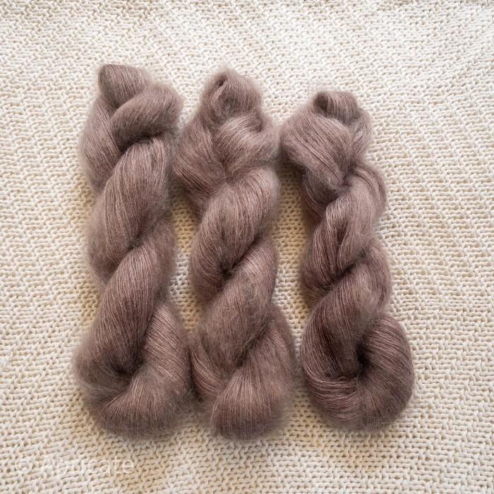 เส้นด้ายถัก - Apricate Rosewood Silky Mohair Yarn