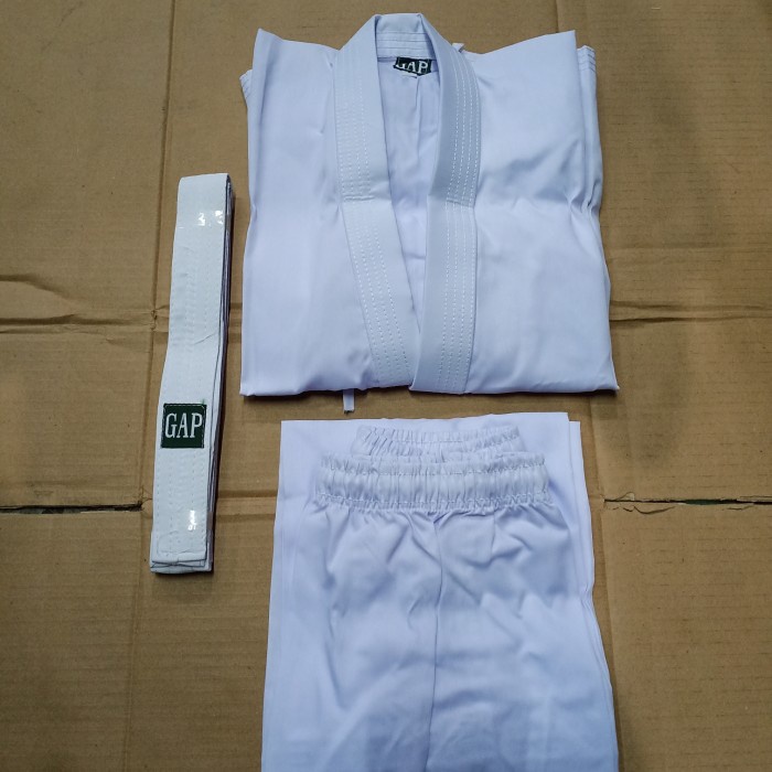 เสื้อ Gap Kids Karate