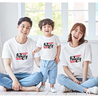 เสื้อยืดคู่รัก พิมพ์ลาย HAPPY FAMILY DAY