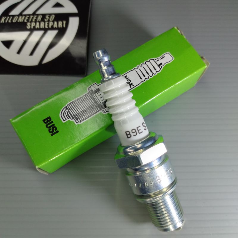 NGK B9ES NINJA 150 R SS RR ORIGINAL KAWASAKI 97070-0027 SPARK PLUG