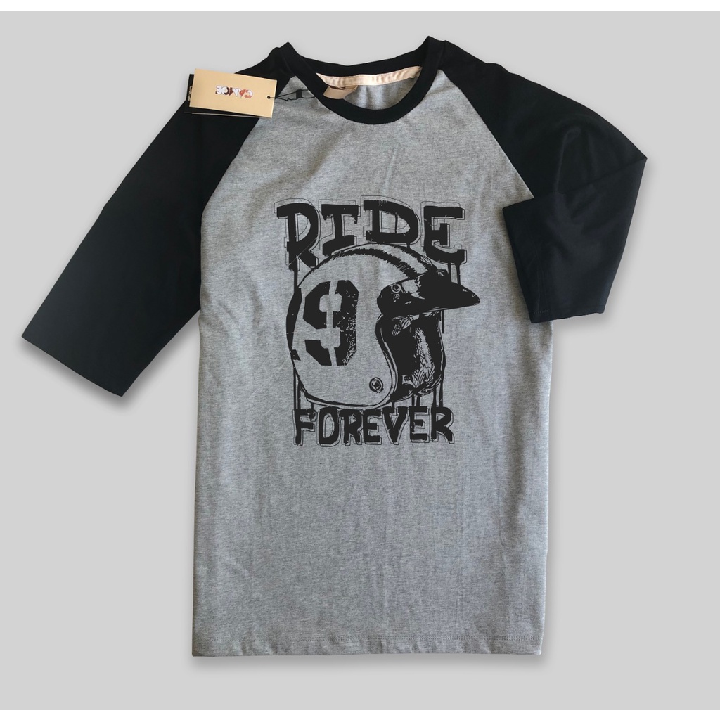 เสื้อยืด Raglan พรีเมี่ยม CAMOE Racing Ride Forever Classic Motor