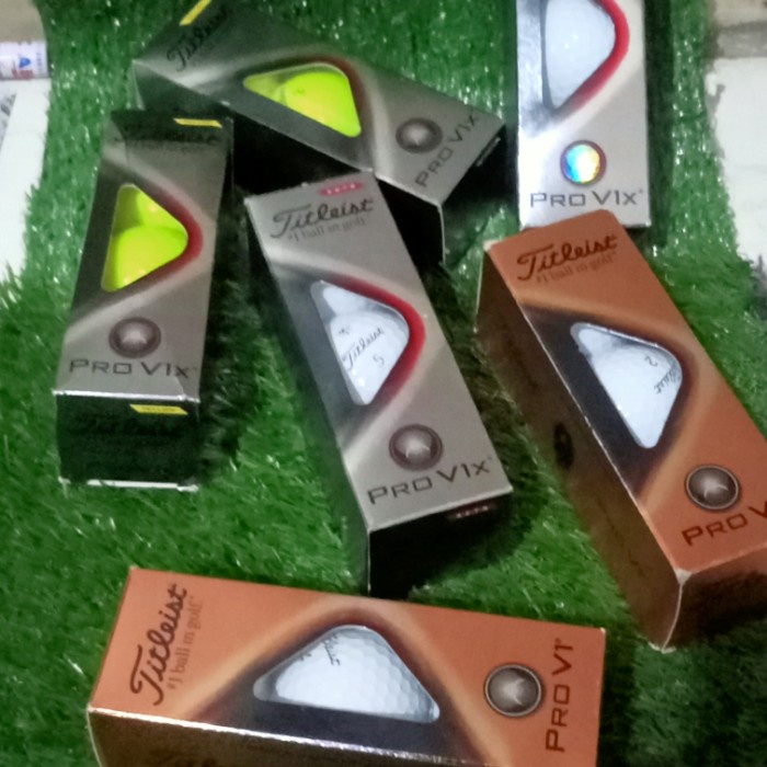Pro v1 & Pro v1x ใหม่ Golf Balls