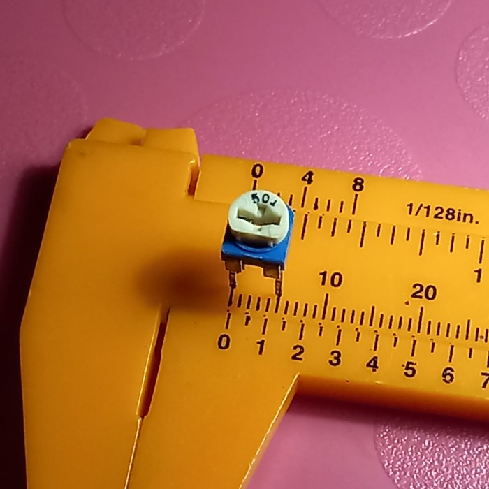 Kr04533 ตัวต้านทานตัวแปร 500 (501) 5 ชิ้น