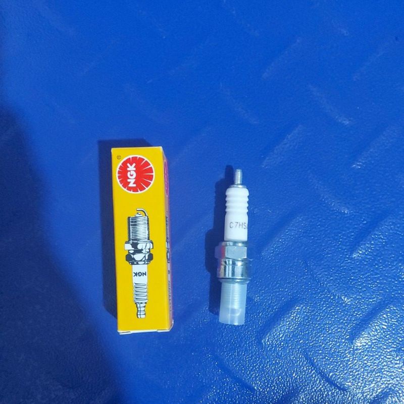 หัวเทียน NGK C7HSA**
