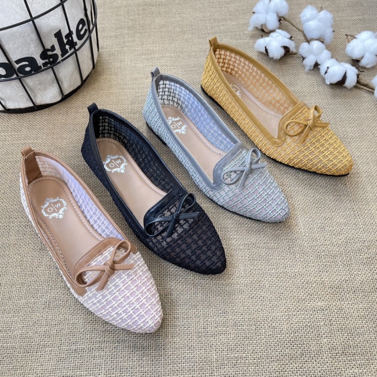 Feduzzi Womens QUEEN NORA Flat Shoes Pointed Toe Without Heels