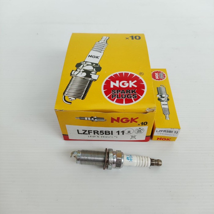 หัวเทียน NGK LZFR5BI-11 Mitsubishi Mirage Xpander Cross