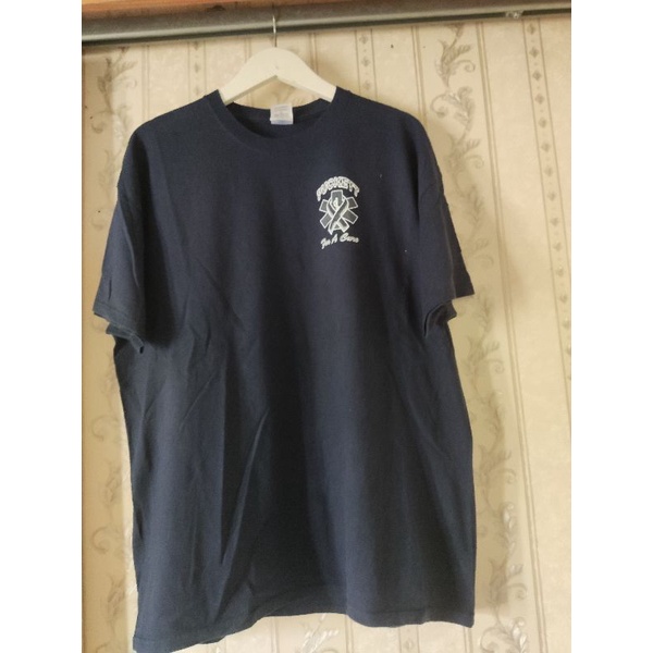 เสื้อยืด ems สีดํา**