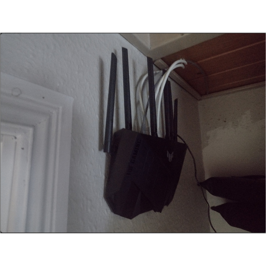 ขายึดติดผนังพิมพ์ลาย 3D Asus TUF AX5400 รุ่นยืน