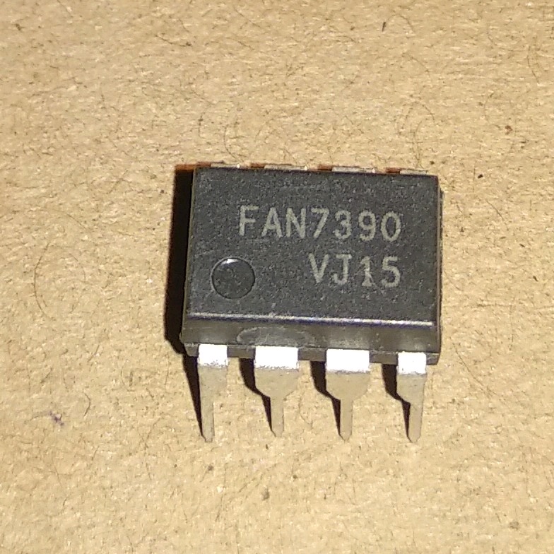 IC FAN7390 FAN 7390*