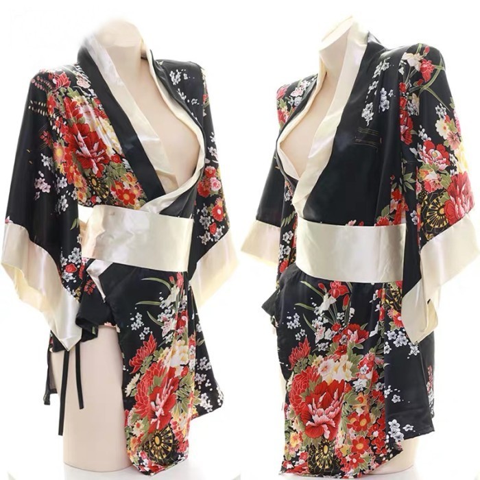 กิโมโนผู ้ หญิงชุดนอนญี ่ ปุ ่ น Yukata Sakura ซาตินชุดนอน A398
