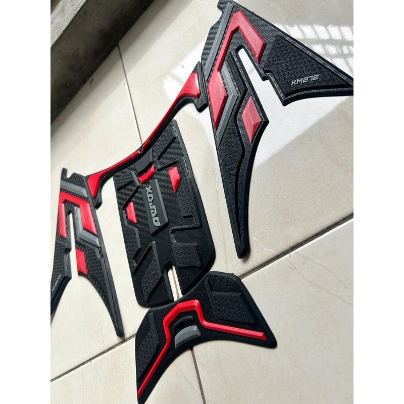 YAMAHA AEROX OLD TANKPAD/YAMAHA AEROX OLD DUCTPAD 2016 – 2019 อุปกรณ์เสริม AEROX VARIATIONS ราคา ถูกที่สุด ดีลบีเคเค แกลเลอรีภาพที่ 3
