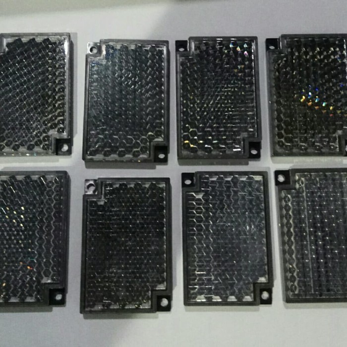 กระจกเซนเซอร์ / ตัวสะท้อนแสง Omron E39-R1S