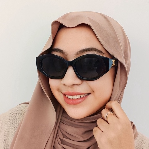 Hitam Lucky fashion แว่นกันแดดป้องกันรังสียูวีย้อนยุคสําหรับผู้หญิงแว่นกันแดดเกาหลี