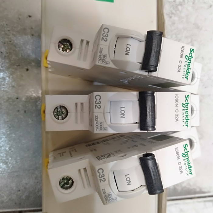 Mcb Ic60N 1P 32A 6Ka Schneider