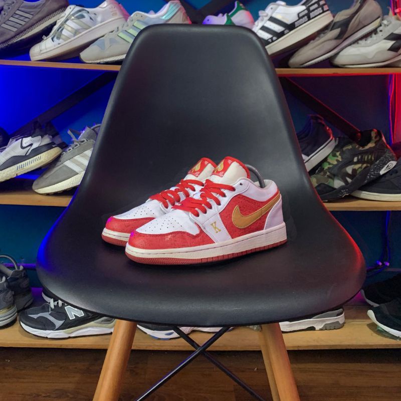 Jordan Low Spades***