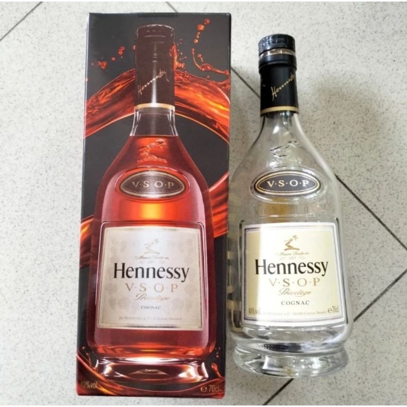ขวดแก้วเปล่าใช้ Hennessy VSOP cognac 700 ml