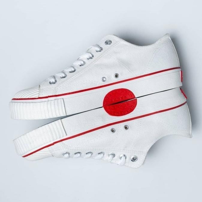 WARRIOR CLASSIC Low Cut รองเท้าผ้าใบโรงเรียนผ้าใบลําลอง Original KGS