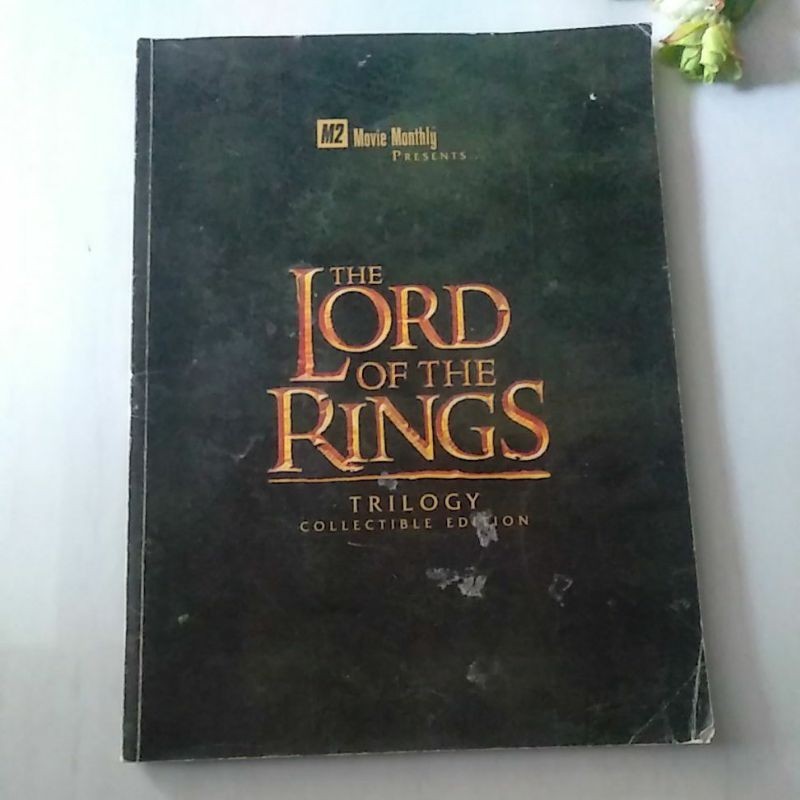 หนังสือ The Lord of The Rings รายเดือน