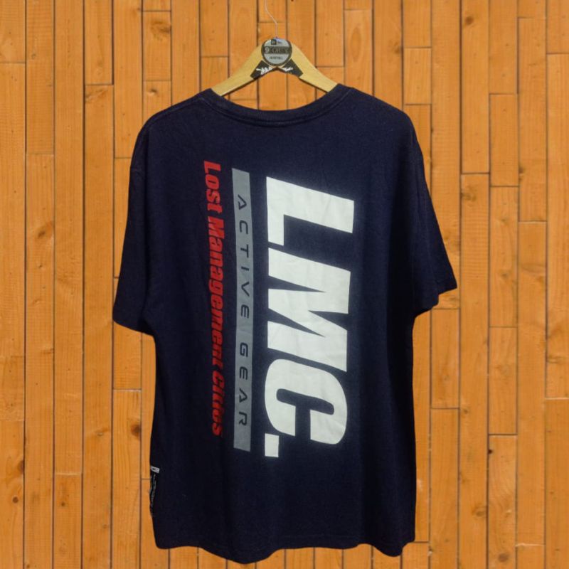 เสื้อยืด Lmc Big Logo