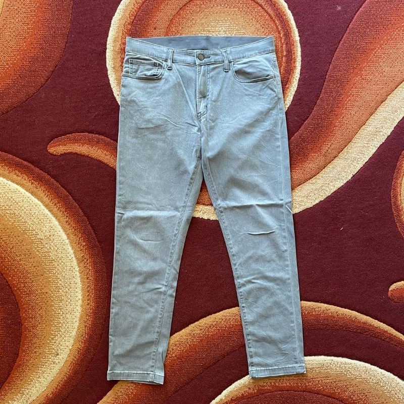 UNIQLO EZY JEANS SKINNY TAPERED