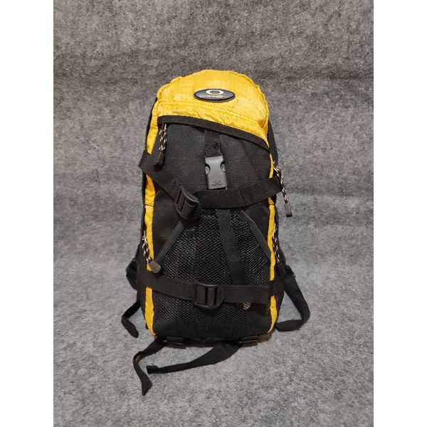 กระเป๋าเป้สะพายหลัง Oakley