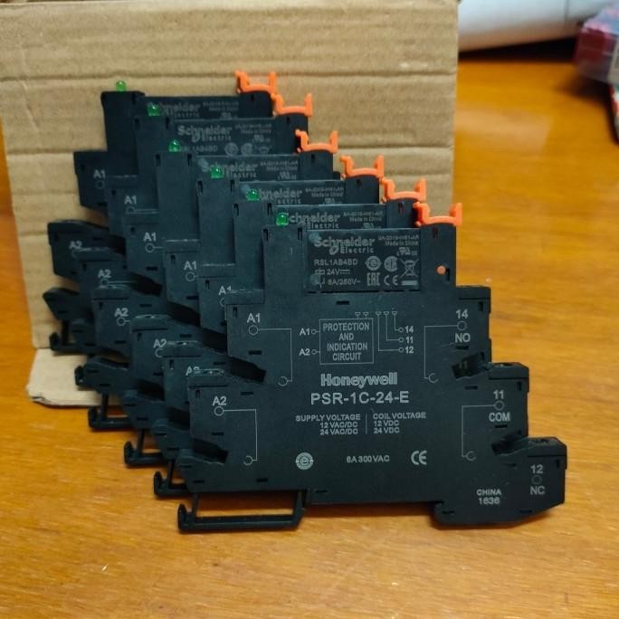 Psr-1C-24-E + Rs1Ab4Bd 24Vdc Slim รีเลย์ Schneider
