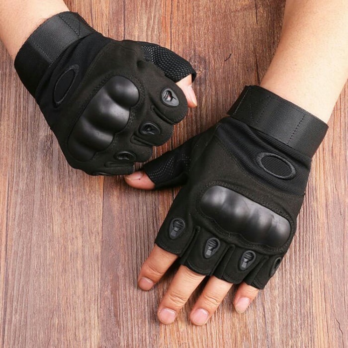 Bestseller Original นําเข้า Oaklay Tactical Half Finger Outdoor Motorcycle Gloves